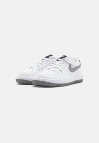 Nike Sportswear FORCE 1 LOW EASYON - Baskets basses - white/burgundy ash/royal pulse/ cement grey