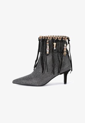 Kurt Geiger London - Botki