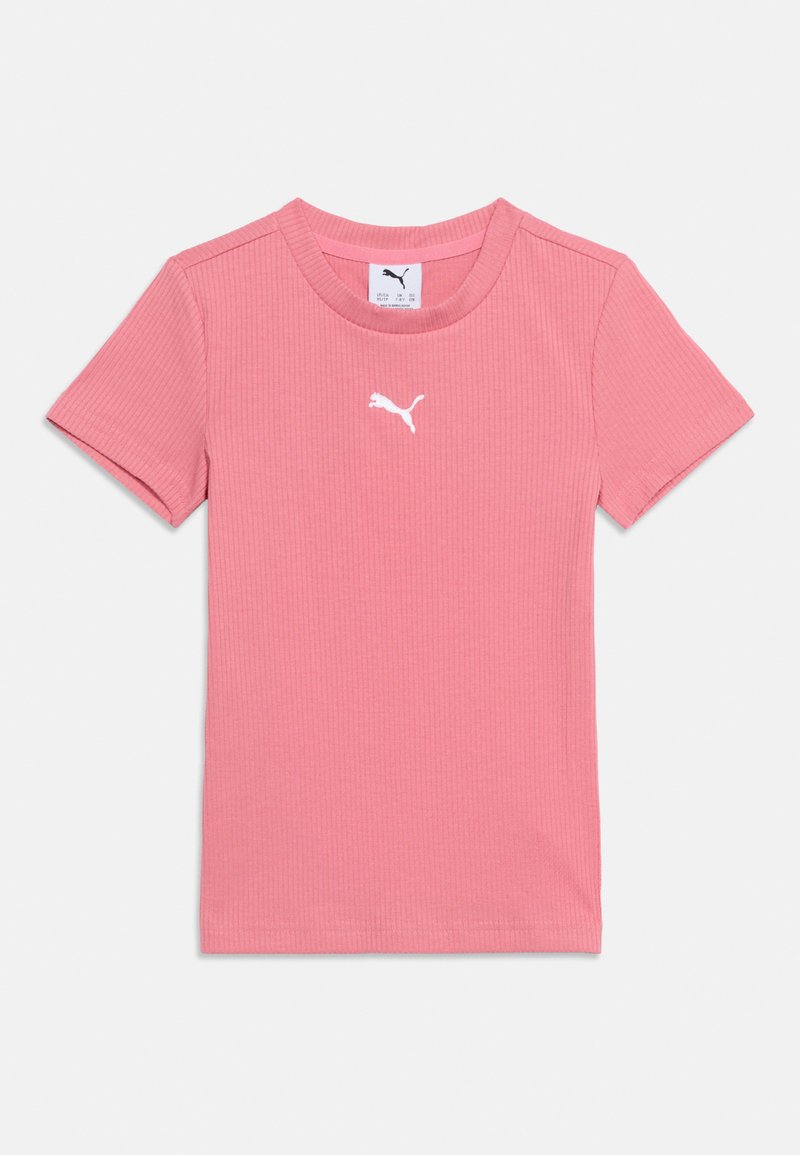 Ροζ κοντομάνικη ριπ μπλούζα Puma με στρογγυλή λαιμόκοψη και λευκό λογότυπο Puma στο κέντρο του στήθους.
