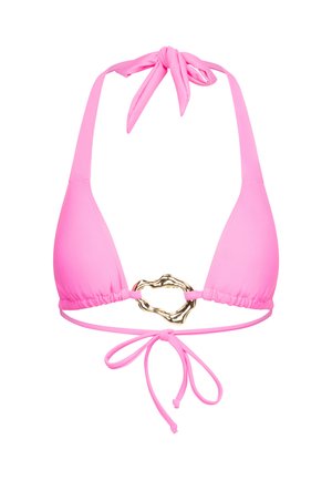 Roze bikini met een driehoekig ontwerp, verstelbare strikbanden en een gouden ovale accent in het midden. Glad textuur overal.
