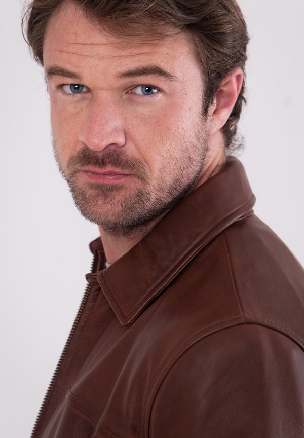 COLLARED RENWICK - Leather jacket - cognac3