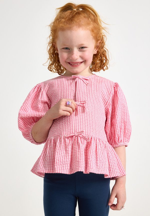 WITH PUFF SLEEVES   - Bluse