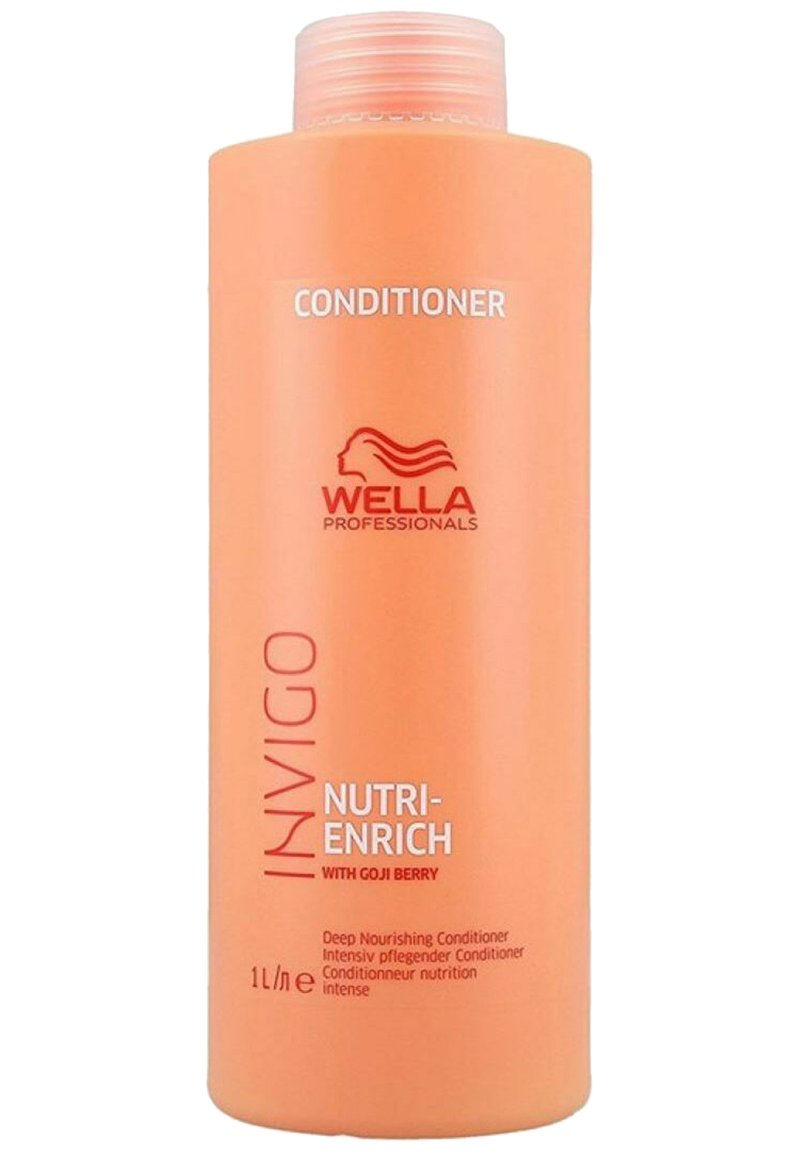 Oranje fles van Wella Professionals Invigo Nutri-Enrich conditioner met goji-bes, 1 liter, ontworpen voor diepe voeding.