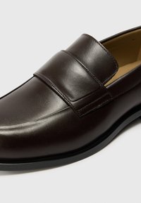 Calvin Klein Zapatos sin cordones - cocoa brown