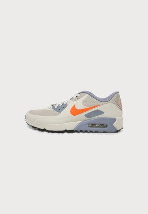 Nike Golf AIR MAX 90 G - Chaussures de golf (sans pointes) - moon particle/safety orange/light bone