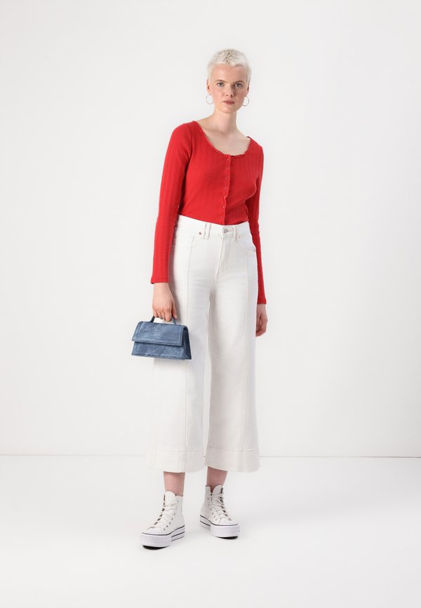 STRIDE DETAIL - Wide Leg4