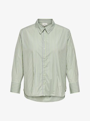 ONLY Carmakoma CAROREGON - Pogājama blūze - celadon green