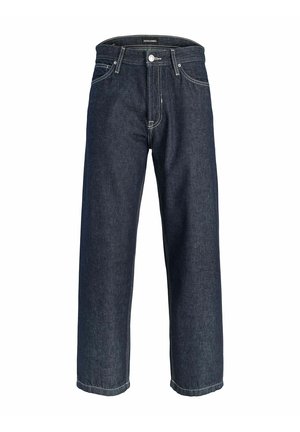 Jean en denim bleu foncé à coupe droite avec fermeture devant par bouton et zip, passants de ceinture et coutures blanches visibles.