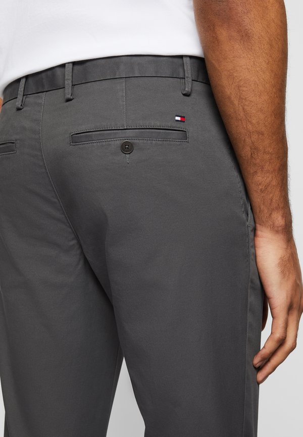 CORE BLEECKER 1985 - Chinos - dark ash4