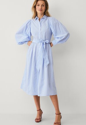 Ellos Collection MIT KORDEL - Skjortekjole - blau weiß gestreift