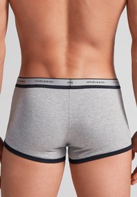 IUMAN Intimissimi Uomo STRETCH MIT LOGO - Calzoncillos - grau