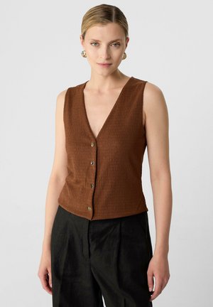SCHMALE AUS STRUKTUR - Waistcoat - cognac