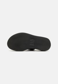 Armani Exchange Platvormsandaalid - black