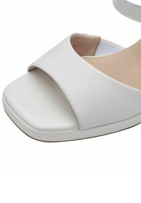 Tamaris Comfort - Sandalias - white nappa