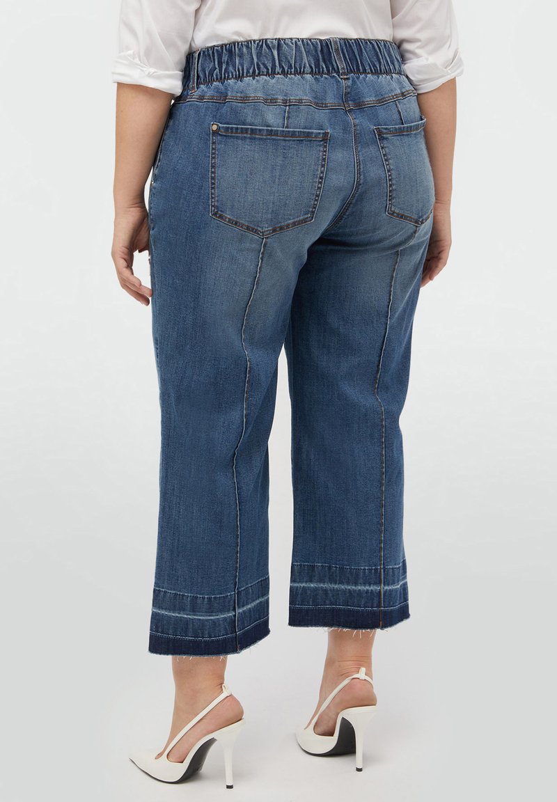 Fiorella Rubino CON TASCHE ALL AMERICANA Jeans a sigaretta blu