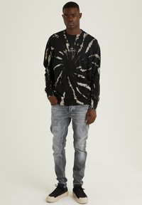 CHASIN' VULCAN - Bluză de molton - black