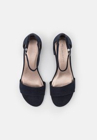Tamaris Páskové sandály  - dark blue
