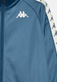 Kappa SET - Μπουφάν προπόνησης - blue stellar/white milk