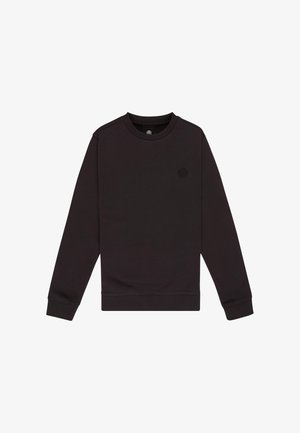 Mørkegrå sweatshirt med rund hals og et lille logo, kombineret med beige chinos og grå ruskinds-sneakers. Glat stoftekstur.