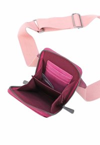 Fritzi aus Preußen IZZY - Umhängetasche - zebra pink