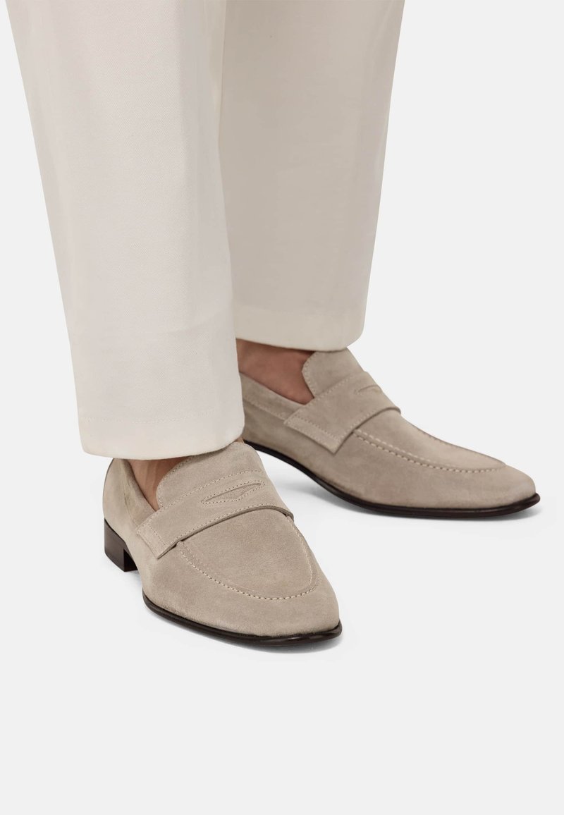 Boggi Milano Mokasīni - sand