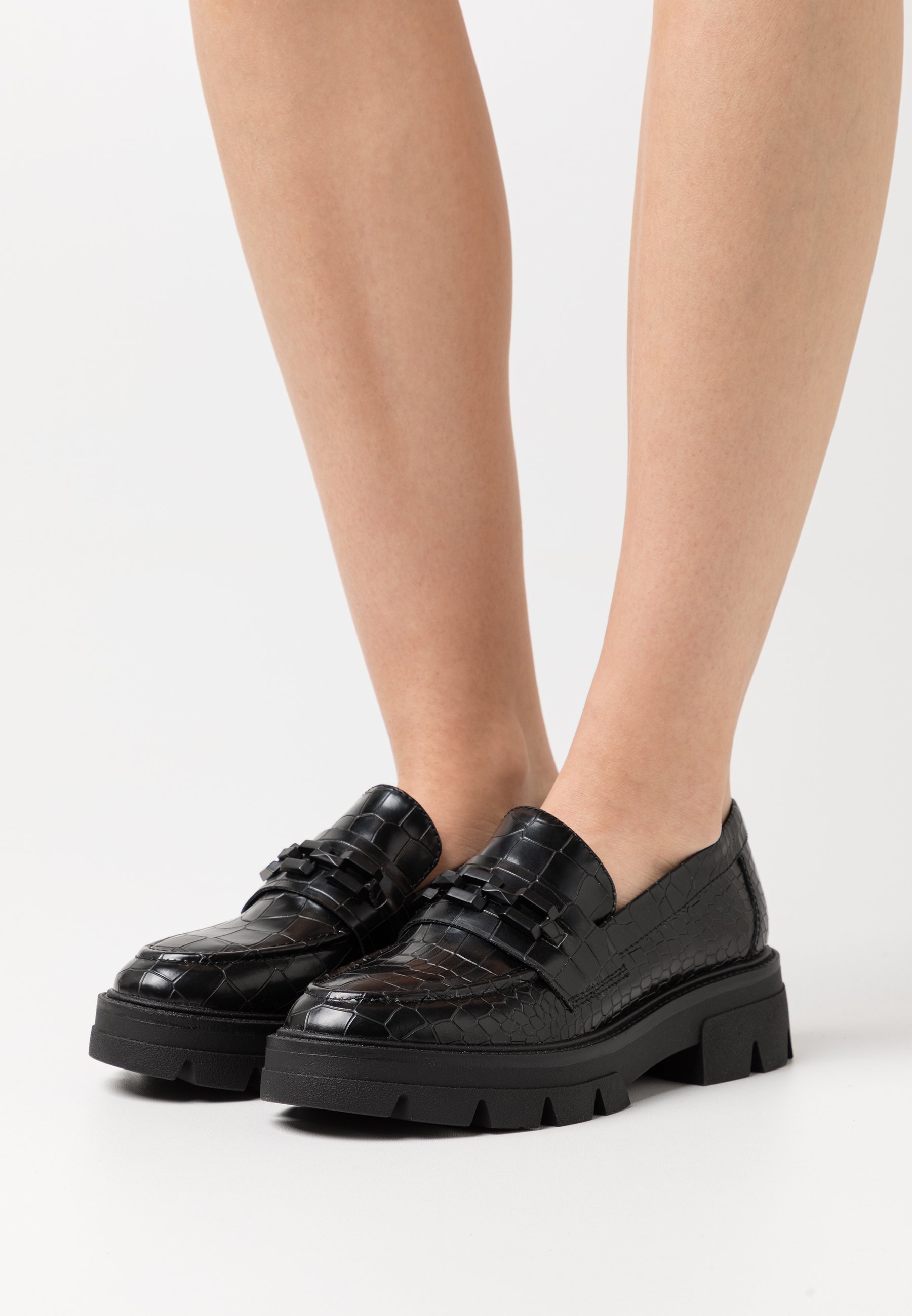 s.Oliver Mocasines - black/negro Zalando.es