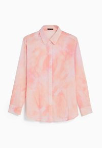Lichtroze langemouwen shirt met een spread collar, knoopsluiting aan de voorkant en een subtiel tie-dye patroon. Gemaakt van textuurstof met omgeslagen mouwen.