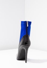 BEBO Botines de tacón - blue