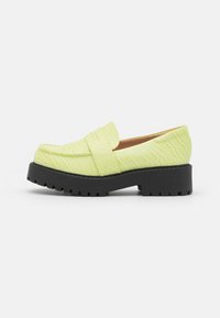 Monki Sapatos sem atacadores - green