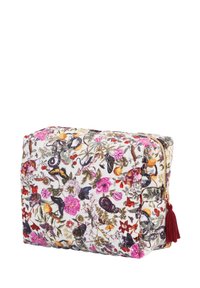 Borsa con motivo floreale in bianco con accenti rosa, arancione e neri; presenta una chiusura con zip e una frangia bordeaux. Realizzata in tessuto.