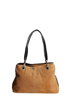 Borsa in suede beige con manici in pelle nera, hardware in argento e dettagli di cucitura. Presenta una texture morbida e una forma rettangolare e strutturata.