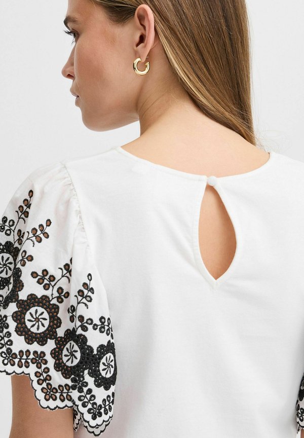 IHMALUI - Blouse - cloud dancer4