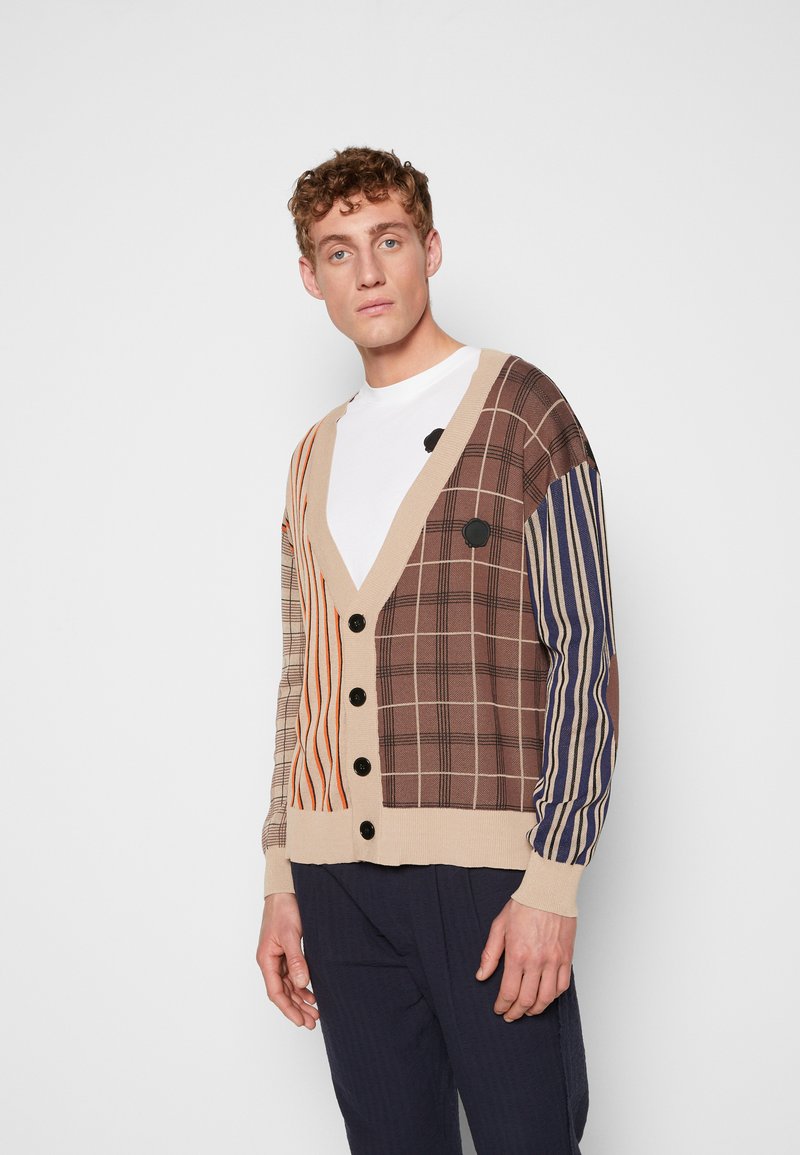 Herren Strickjacken | Viktor&Rolf Strickjacke multi/mehrfarbig - JW25893 Herren Strickjacken | Viktor&Rolf Strickjacke multi/mehrfarbig - JW25893