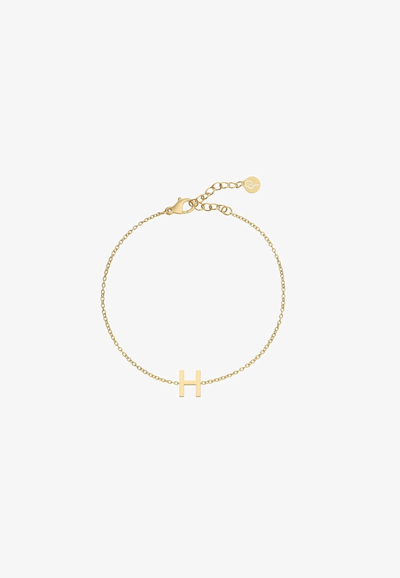 Gouden armband met een fijne ketting en een opvallende platte letter "H" bedel. Voorzien van een sluiting en verstelbare kettinglengte voor een perfecte pasvorm.