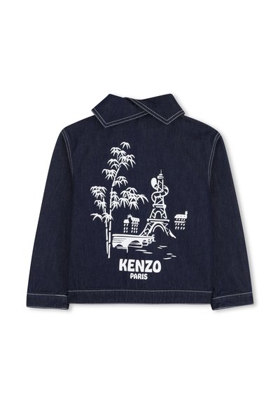 Veste en denim bleu foncé avec un dessin graphique blanc représentant du bambou et la tour Eiffel. "KENZO PARIS" imprimé en bas.