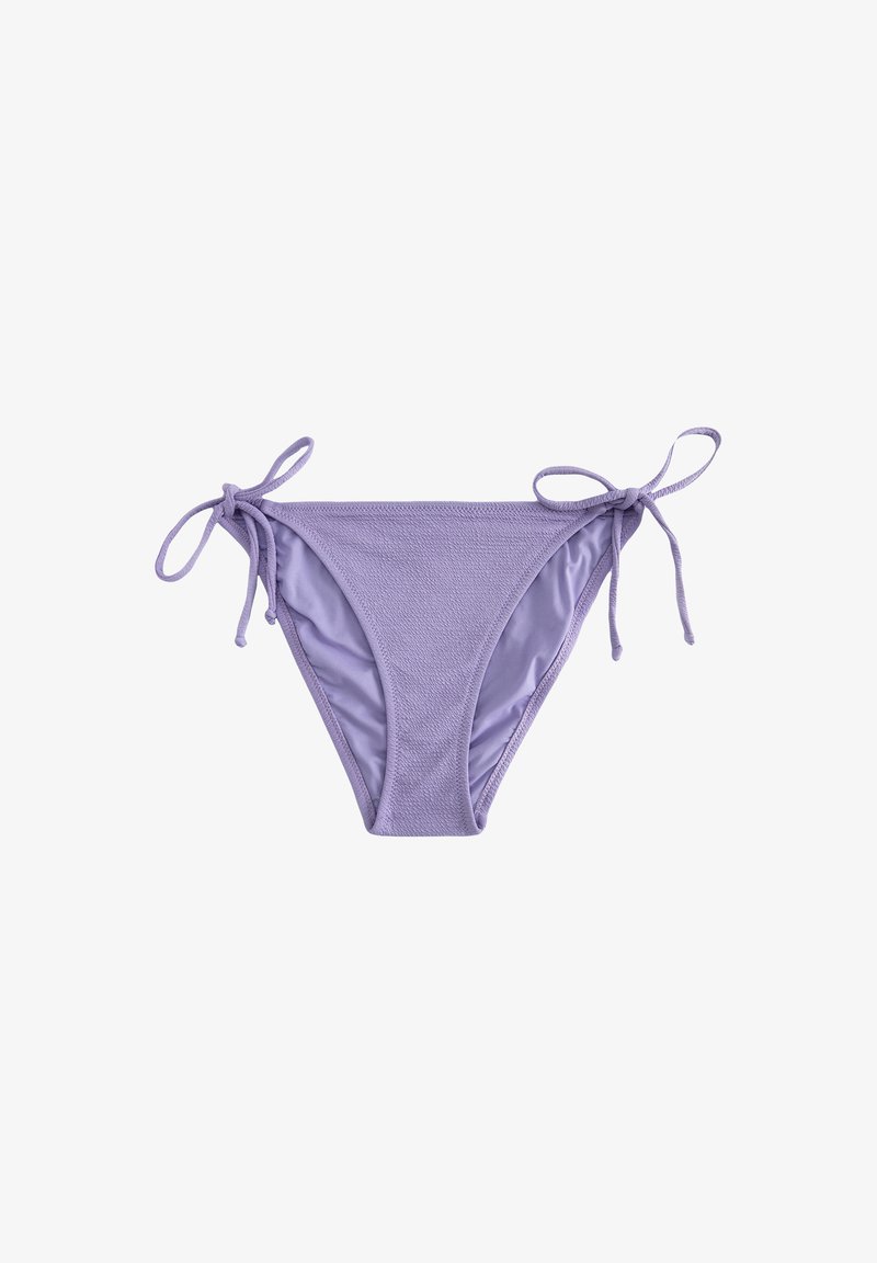Lilla bikini bund lavet af glat stof, med justerbare snøring på begge sider og en lavtaljet design.