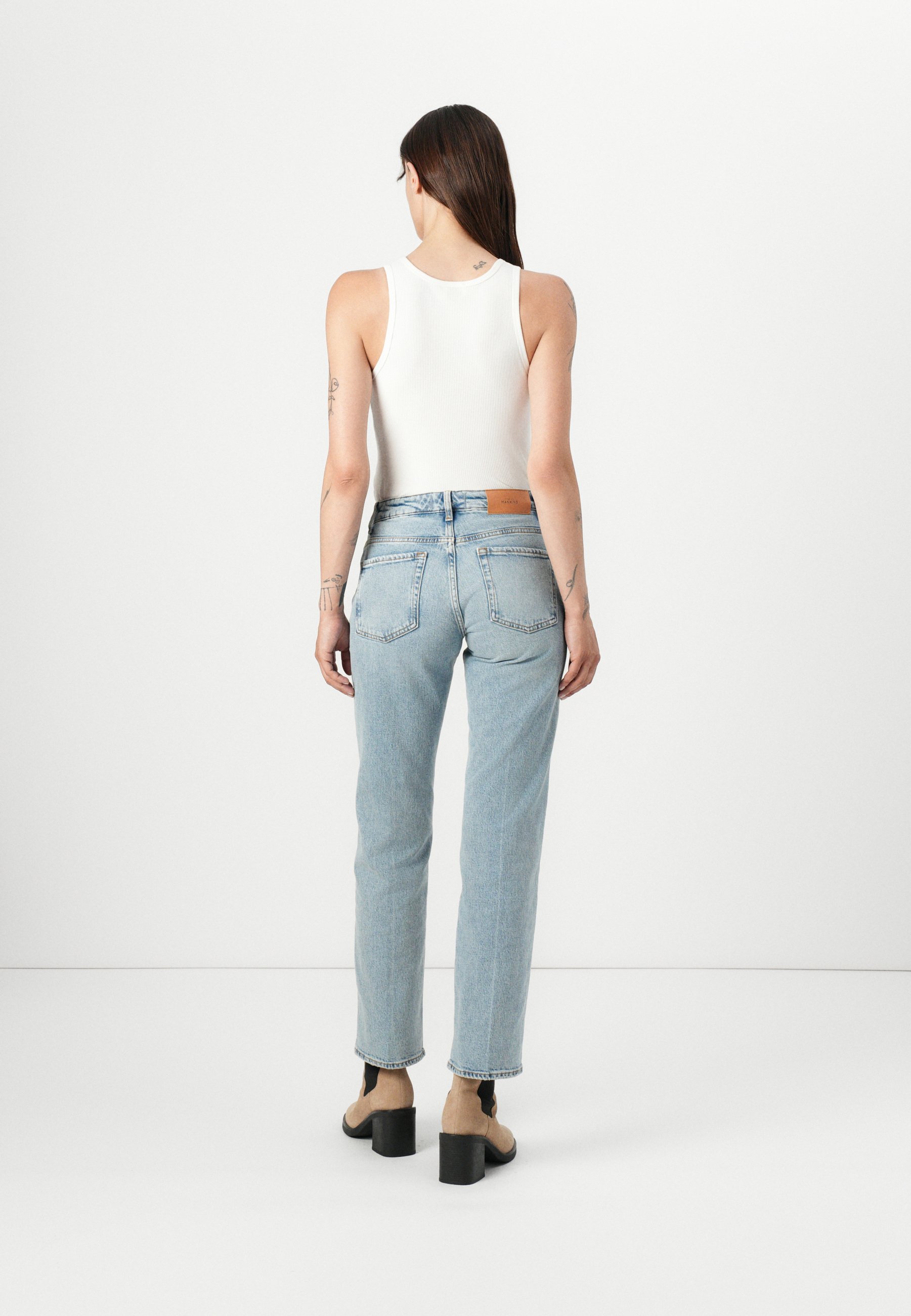 デニム・ジーパン 7 For All Mankind SS25 'Calie' jeans (7U518A91 U7CSC) 7 for all mankind CALIE - Jeansy Slim Fit/jasnoniebieski