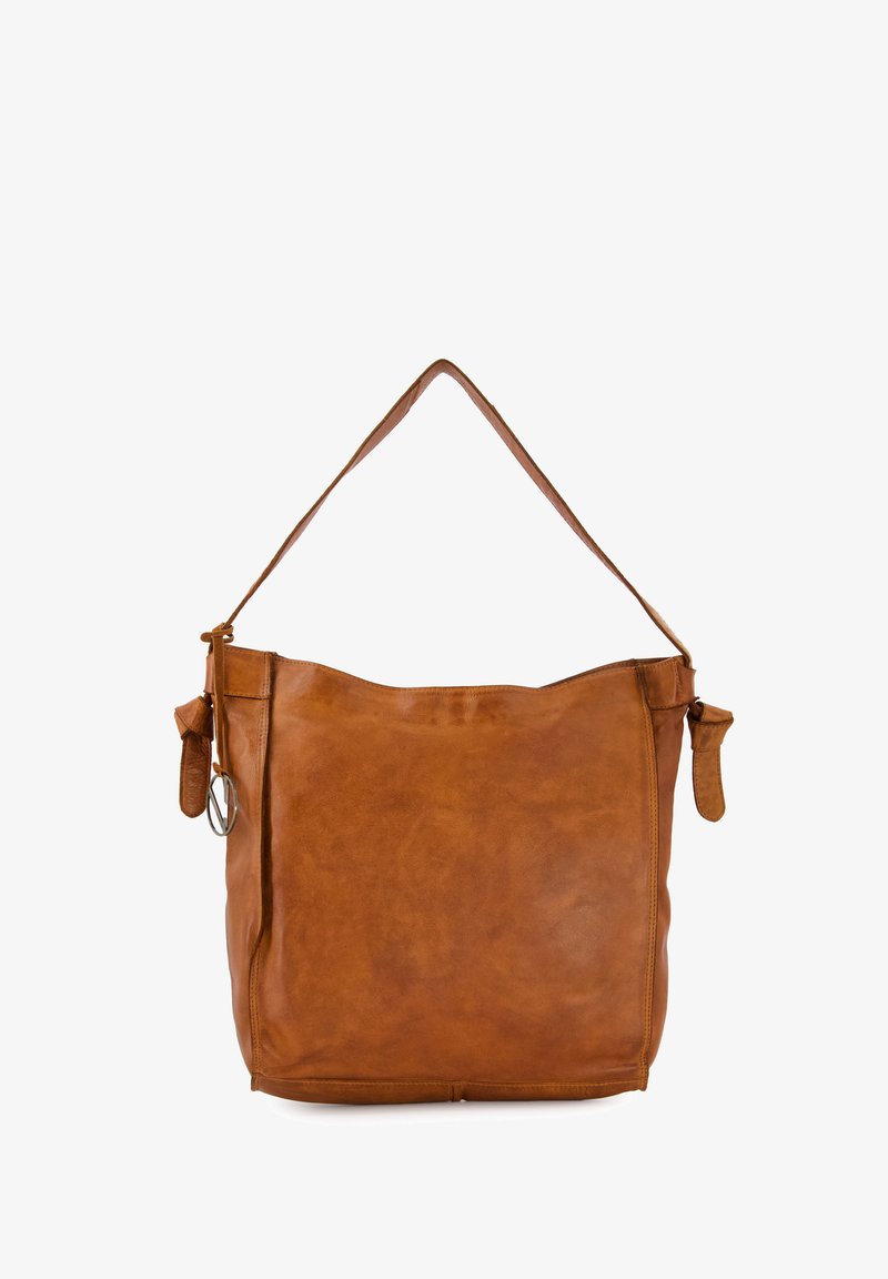 Braune Lederhandtasche mit einem einzelnen Schulterriemen, weicher Textur, unstrukturiertem Format und einer Seiten Tasche mit silbernen Hardware-Elementen.