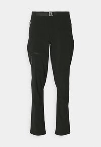 Mustat ulkoiluhousut, joissa on istuva malli, vetoketjulliset taskut, säädettävä vyö ja sileä, teksturoitu kangas.