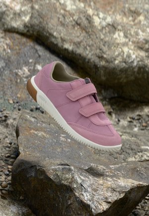 KNX T TOE YOUTH UNISEX - Matkajalatsid - red
