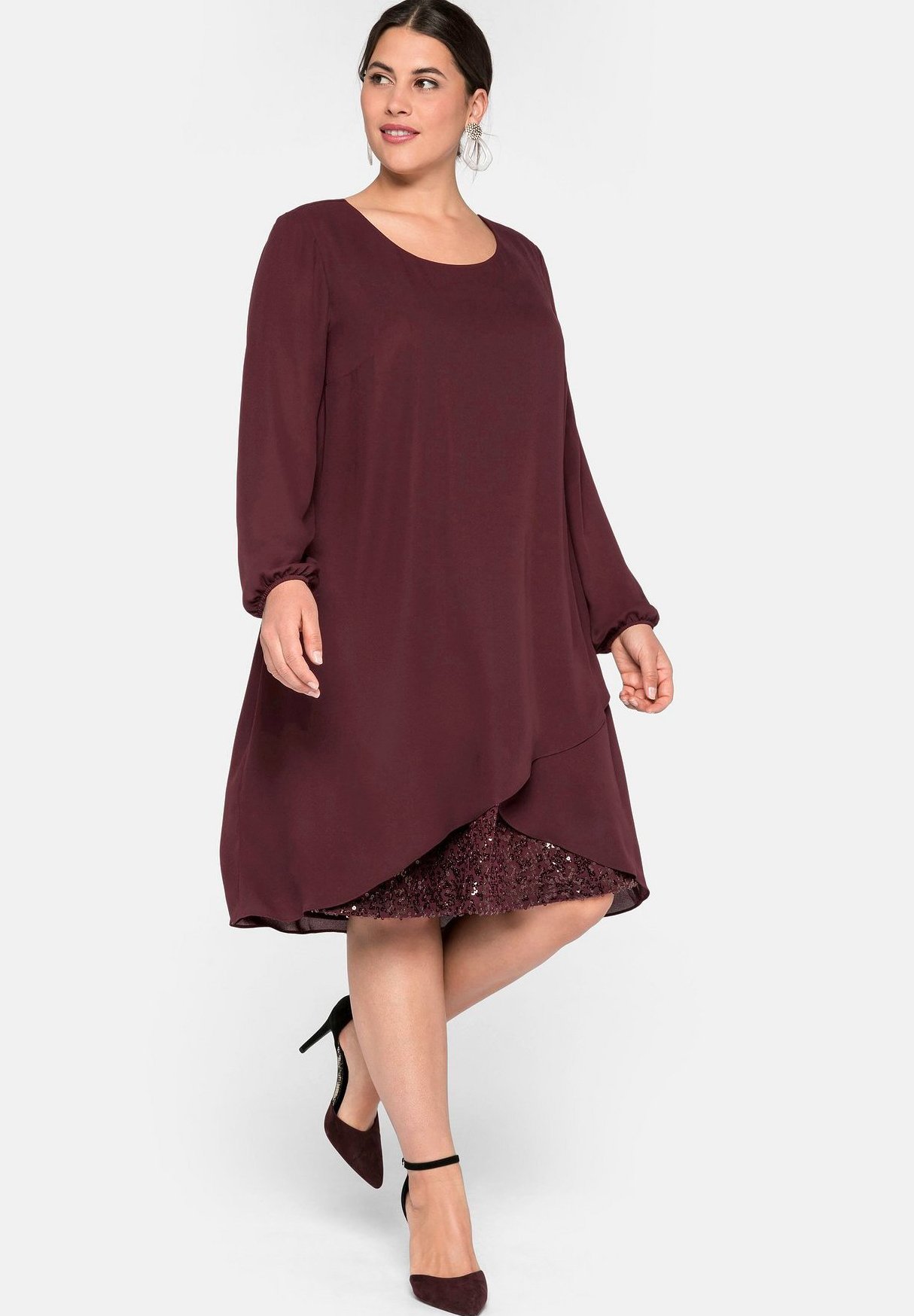 Sheego Cocktailkleid Festliches Kleid Weinrot Dunkelrot Zalando De 
