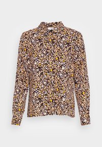 Camisa de manga longa em castanho com um padrão disperso de formas em azul claro, amarelo e branco. Apresenta um colarinho clássico e fecho com botão.