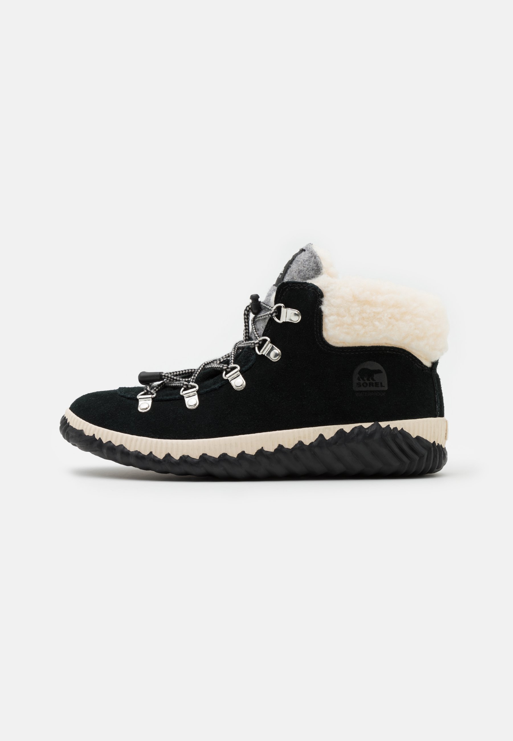 sorel conquest black