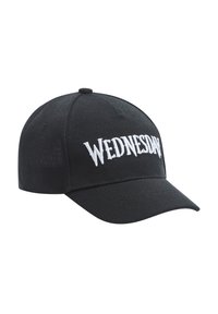 Cappellino da baseball nero con il testo ricamato in bianco in rilievo "MERCOLEDÌ", dotato di una corona strutturata e visiera curvata.