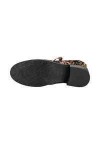 Mehrfarbige Stoffschuhe mit einer strukturierten schwarzen Gummisohle. Verfügt über aufwendige Blumenmuster und ein rundes Toe-Design.