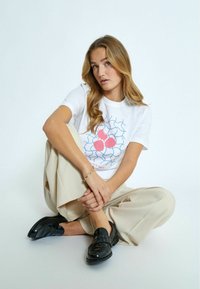 Desires Camiseta estampada - bittersweet red