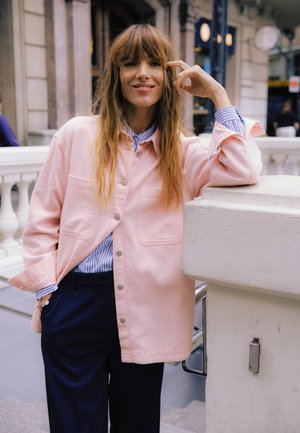 BYKAINNO - Poletna jakna - parfait pink