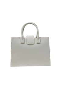 Borsa tote bianca in pelle con texture liscia, forma rettangolare, doppio manico e chiusura a pattina magnetica. Design minimalista senza motivi.