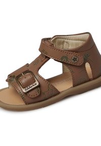 Hnědé kožené sandály s výřezy, nastavitelného pásku, přezkou a zelenými potisky. Měkké, texturované podšívka uvnitř. Plná podrážka.