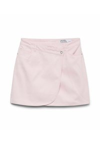 Svetlo roza denim krilo z ovitkom, z srebrnim gumbom, sprednjimi žepi in mehakim tekstilom. Ohlapen in oprijet silhuet.